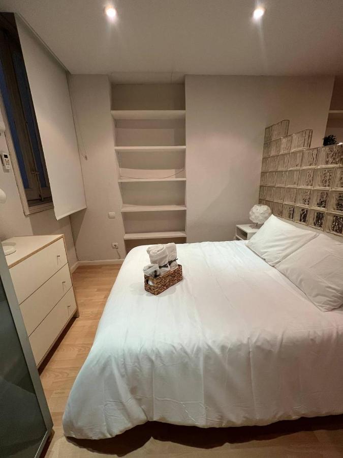 Apartamento En El Corazon De Madridアパートメント エクステリア 写真